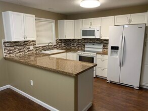 255 Oakview Pl in Crestview, FL - Building Photo - Building Photo