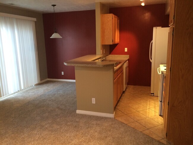 3242 W Scotch Pne Ln in West Jordan, UT - Building Photo - Building Photo