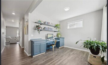 14640 Guernsey Dr in Mead, CO - Foto de edificio - Building Photo