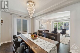 284 Calaveras Ave in Ottawa, ON - Building Photo - Building Photo