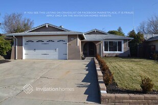 6742 Leatherwood Way in Sacramento, CA - Building Photo