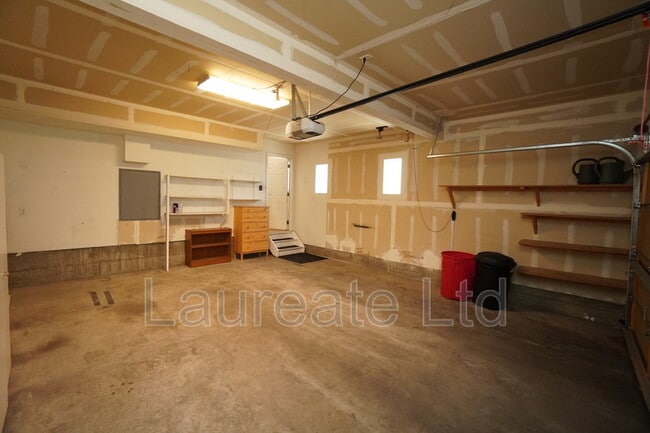 194 Whitehaven Cir in Littleton, CO - Building Photo - Building Photo