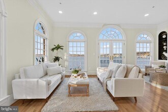 700 Kahn Pl in Alexandria, VA - Building Photo - Building Photo