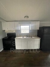 1019 S Jackson St in Athens, TN - Building Photo - Building Photo