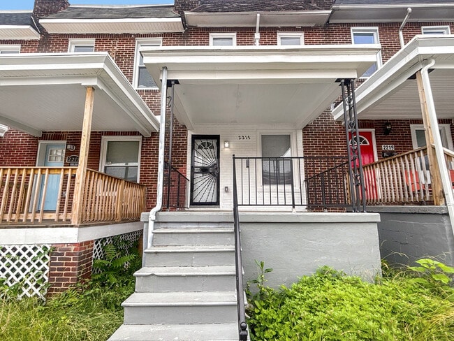 property at 2217 Riggs Ave