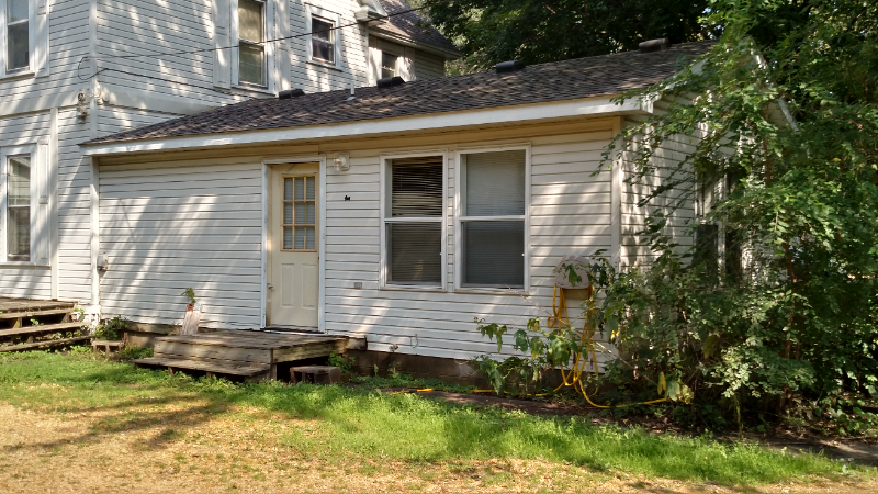 107.5 N Hawley St in Mankato, MN - Foto de edificio