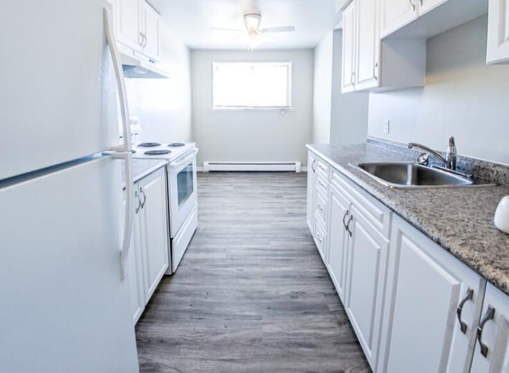 Speedvale Apartments in Guelph, ON - Building Photo