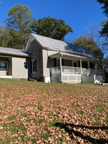 2583 Wet Prong Rd in Mulberry, TN - Building Photo