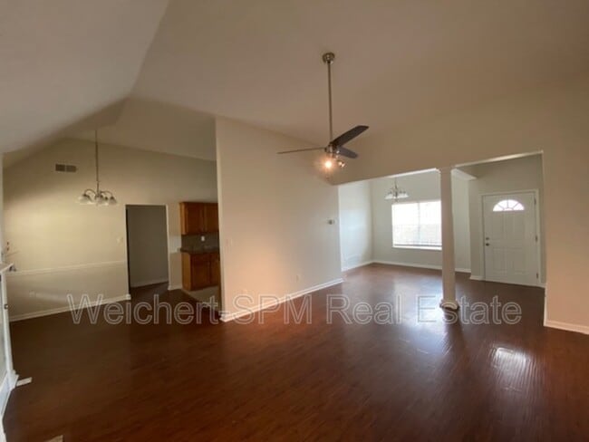 325 Mossy Springs Dr in Oakland, TN - Building Photo - Building Photo