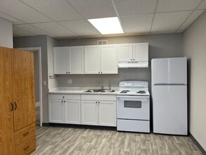 Eden Apartments in Seattle, WA - Foto de edificio - Interior Photo