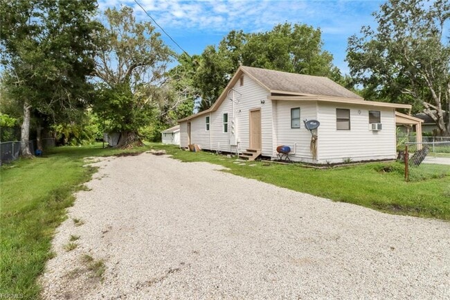property at 1270 Allen St
