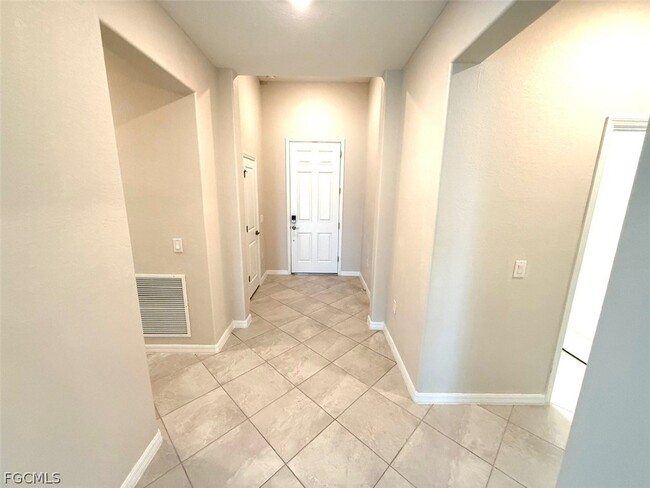 14579 Palamos Cir in Ft. Myers, FL - Building Photo - Building Photo