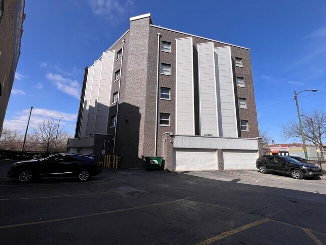 property at 2500 S Halsted St