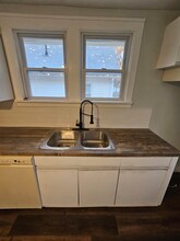 5171 Charles St in Maple Heights, OH - Building Photo - Building Photo