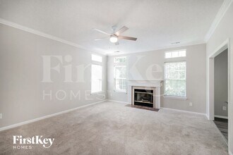 1026 Weeping Willow Ln in Matthews, NC - Building Photo - Building Photo