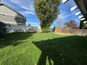 1569 N Deerhorn Ave in Kuna, ID - Building Photo - Building Photo