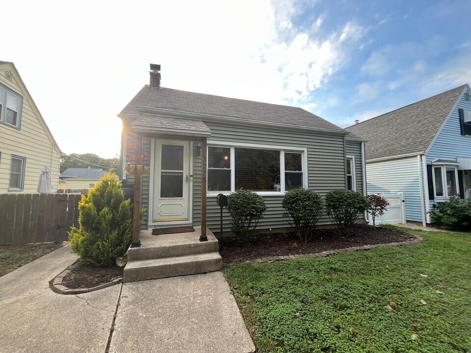3775 S Logan Ave in Milwaukee, WI - Building Photo