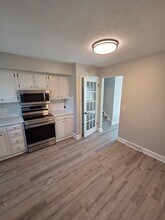 9342 Corby St in Omaha, NE - Building Photo - Building Photo