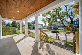 1198 Wilson Ave in Columbus, OH - Building Photo - Building Photo