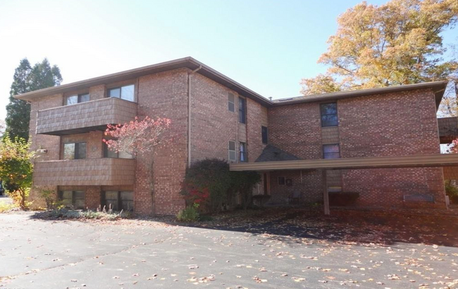 property at 181 Maplewood Dr