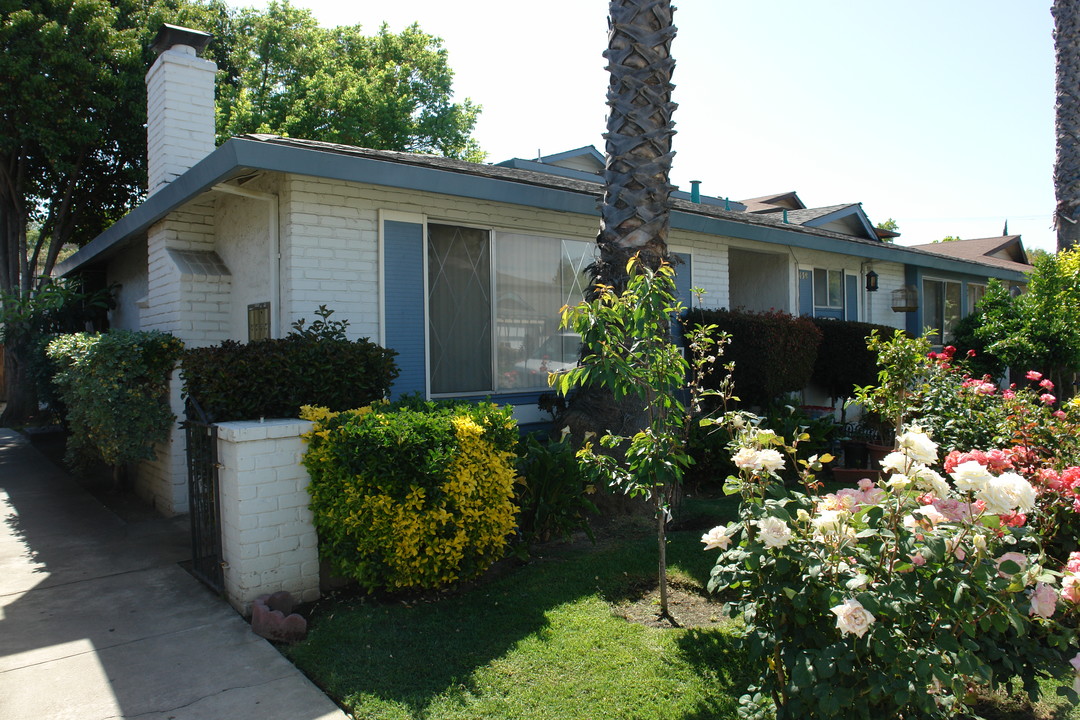 438 Greendale Way in San Jose, CA - Foto de edificio