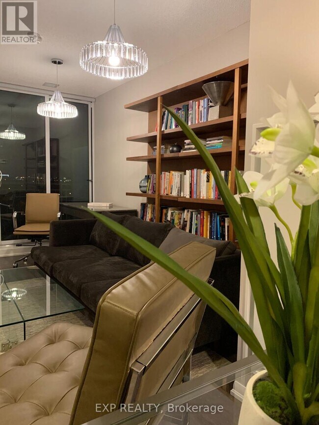 3091 Dufferin St in Toronto, ON - Building Photo - Building Photo