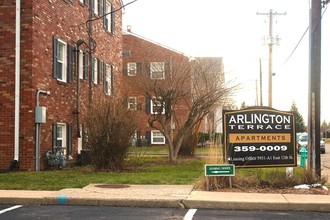 Arlington Terrace Apartments in Indianapolis, IN - Building Photo - Building Photo