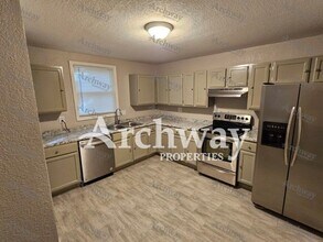 3354 N 59 St in Kansas City, KS - Building Photo - Building Photo
