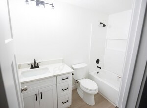 1062 N Highpass Dr in Saratoga Springs, UT - Building Photo - Building Photo