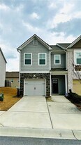 1903 Plainsboro Dr in Lithonia, GA - Building Photo