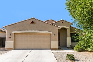 1700 W Loemann Dr in Queen Creek, AZ - Building Photo