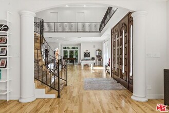 23135 Dolorosa St in Los Angeles, CA - Building Photo - Building Photo