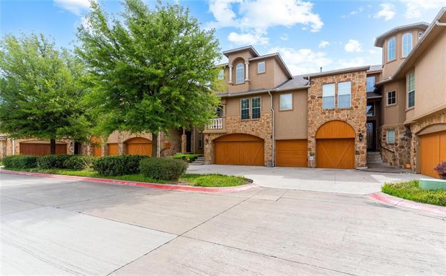 2635 Villa Di Lago Dr in Grand Prairie, TX - Building Photo - Building Photo