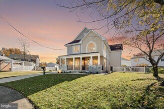 10009 Sinnott Ct in Bethesda, MD - Building Photo - Building Photo