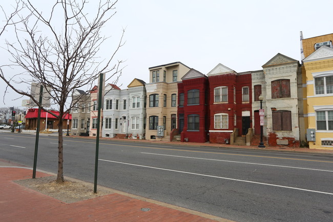 20 Florida Ave NE in Washington, DC - Building Photo - Building Photo