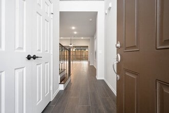 3405 Knighton Hill Dr in Houston, TX - Building Photo - Building Photo