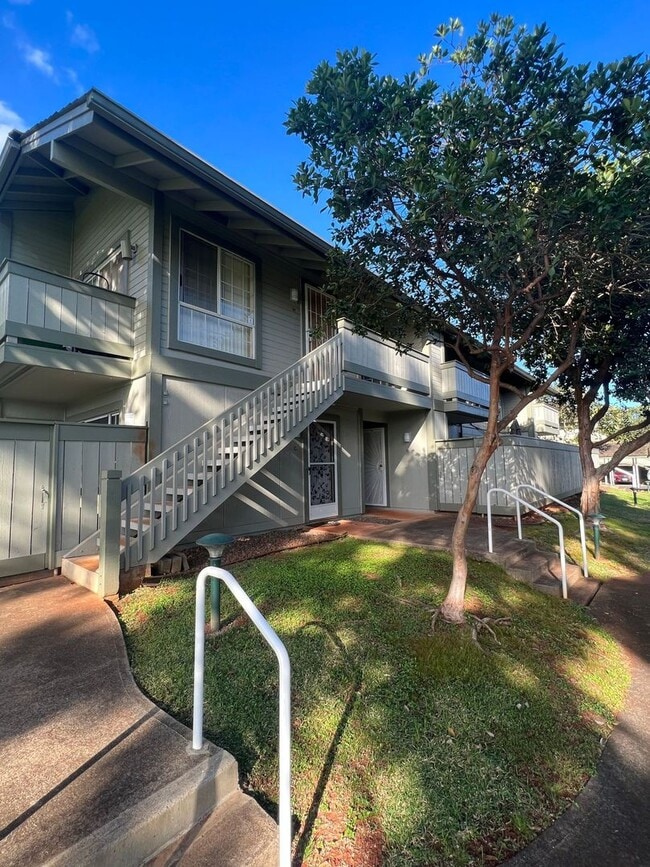 94-1435 Welina Loop in Waipahu, HI - Building Photo - Building Photo