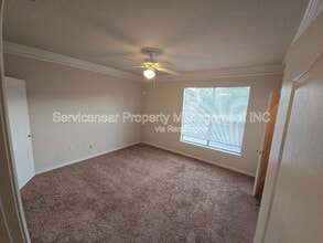 10479 Villa View Cir in Tampa, FL - Building Photo - Building Photo