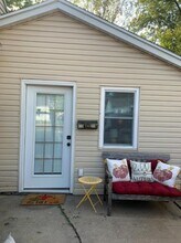 1103 Jefferson St in Columbia, MO - Building Photo - Building Photo