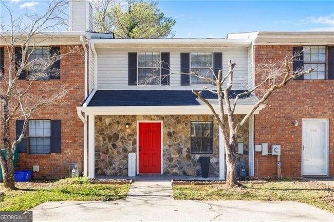 property at 1468 Springleaf Cir SE