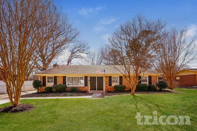 property at 711 Vickery Dr