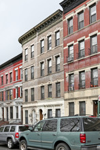 527 W 141st St in New York, NY - Building Photo - Building Photo