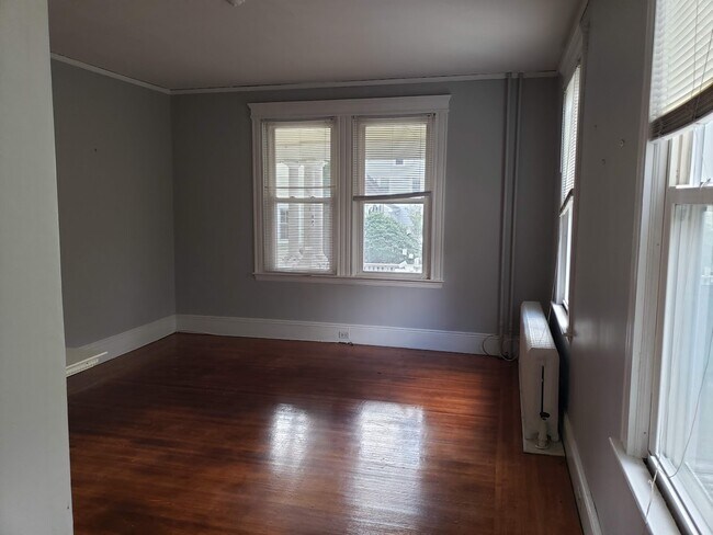 56 Maple Plz, Unit 1 in Dedham, MA - Building Photo - Building Photo