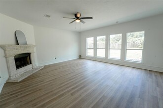 20802 May Showers Cir in Houston, TX - Building Photo - Building Photo