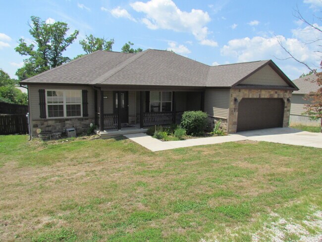 19757 Ladera Rd in Waynesville, MO - Building Photo - Building Photo