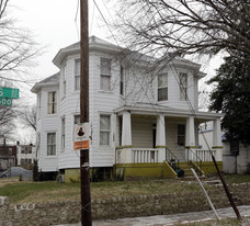 1701 S St SE Apartments