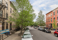 98 Hull St in Brooklyn, NY - Building Photo - Building Photo