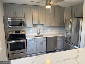 6415 Whitwell Ct in Fort Washington, MD - Building Photo