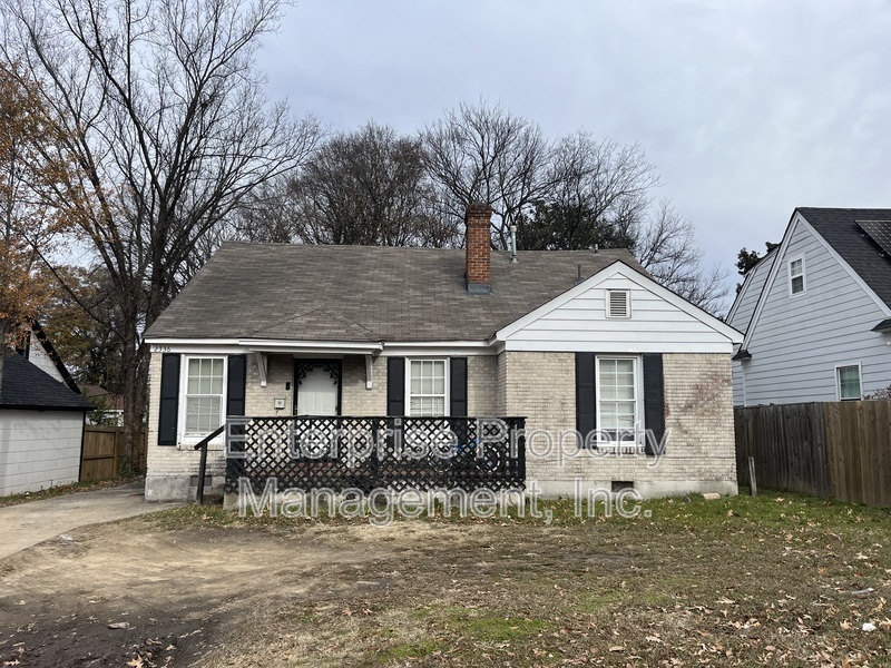 2336 Jackson Ave in Memphis, TN - Building Photo