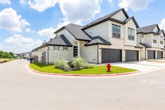 2600 Gattis School Rd in Round Rock, TX - Building Photo - Building Photo